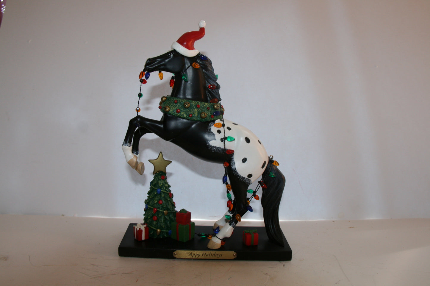 Enesco The Trail of Painted Ponies Appy Holidays Figurine