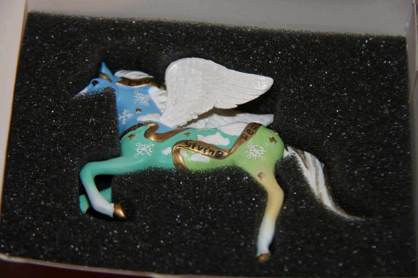 Enesco The Trail of Painted Ponies Guardian Angel Ornament