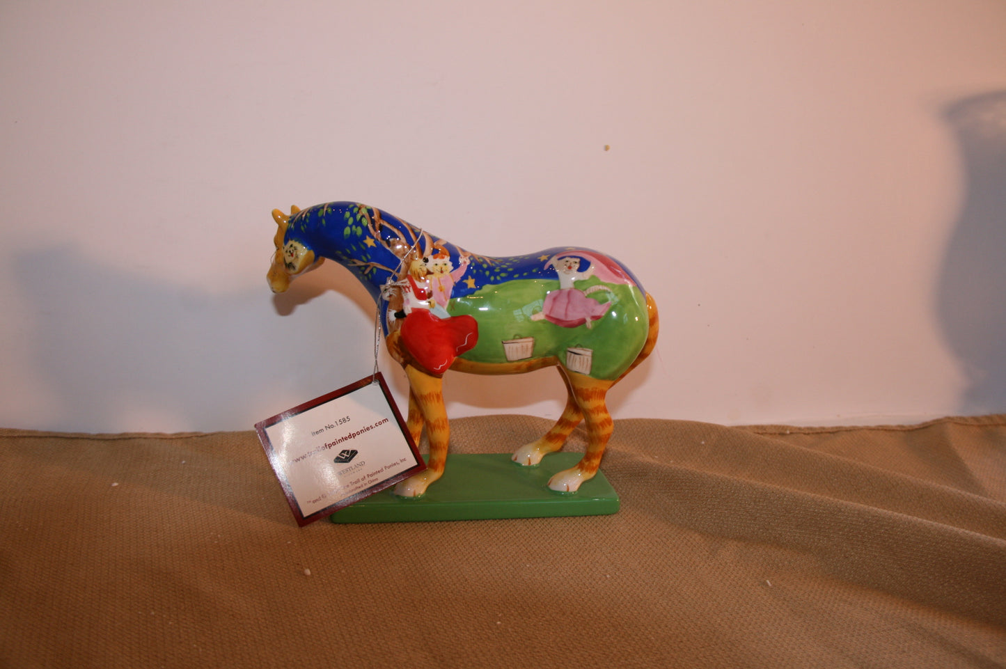 Enesco The Trail of Painted Ponies Kitty Cat's Ball Figurine