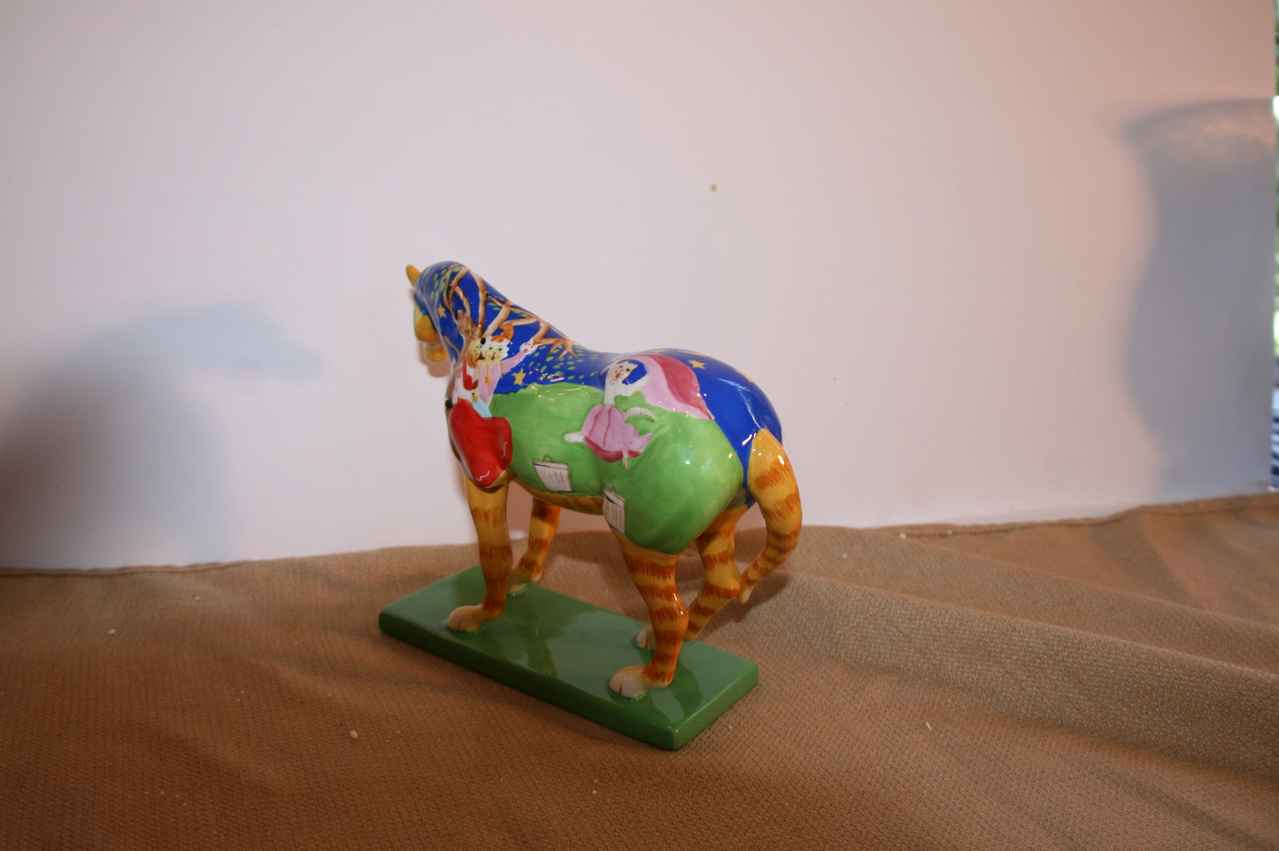 Enesco The Trail of Painted Ponies Kitty Cat's Ball Figurine