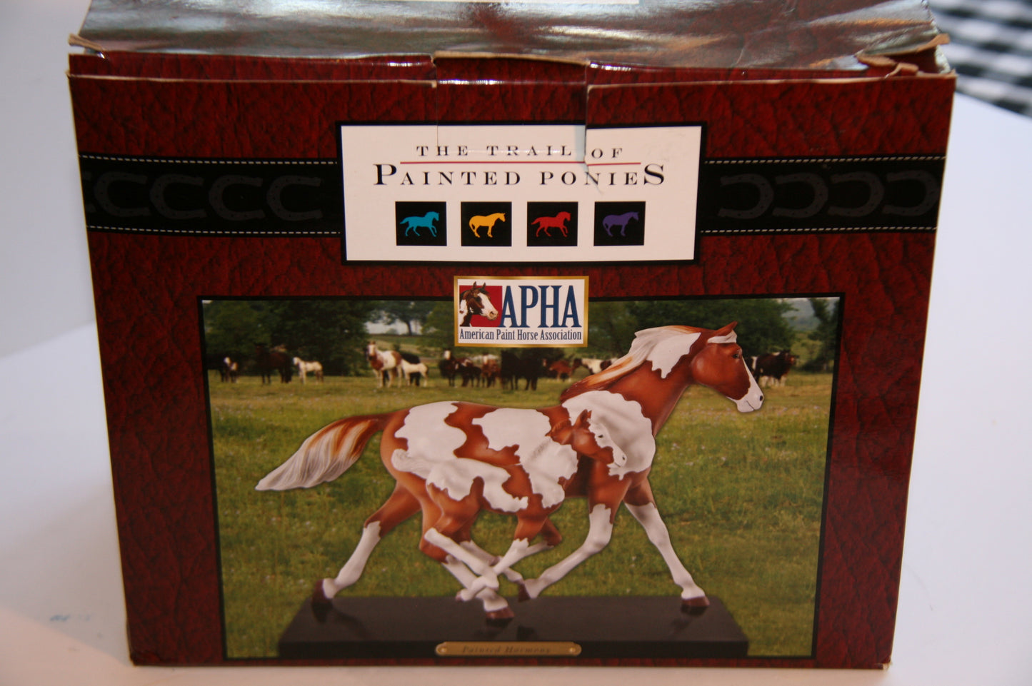 Enesco The Trail of Painted Ponies Painted Harmony Figurine