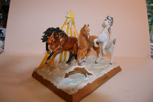 Enesco The Trail of Painted Ponies We Three Kings Figurine